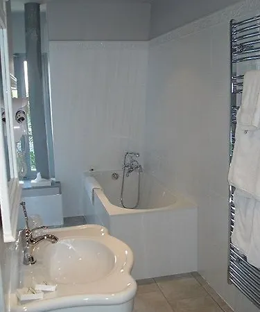Chateau De Lalande - Teritoria - Perigueux 4*