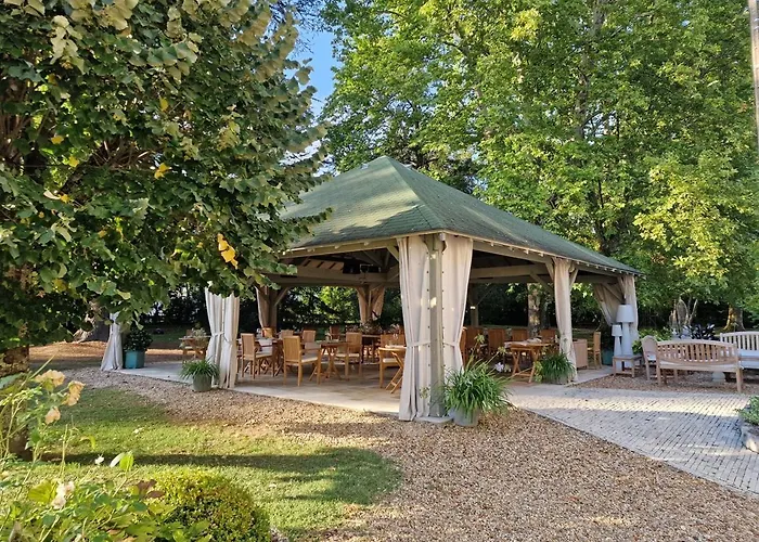 Chateau De Lalande - Teritoria - Perigueux Hotel